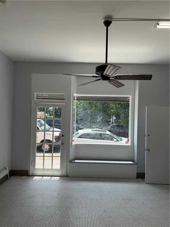 225 34th St - Photo 2 of 19