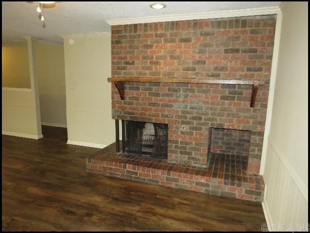 2120 Justus Loop - Photo 3 of 17