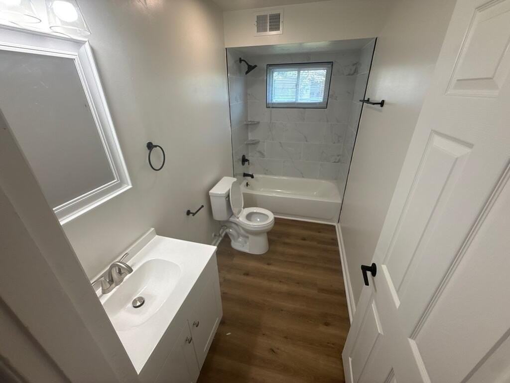 5921 Norton St - Photo 6 of 19