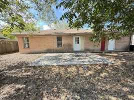 featured image of 930 Salem Dr