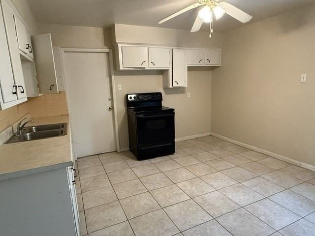 930 Salem Dr - Photo 4 of 9