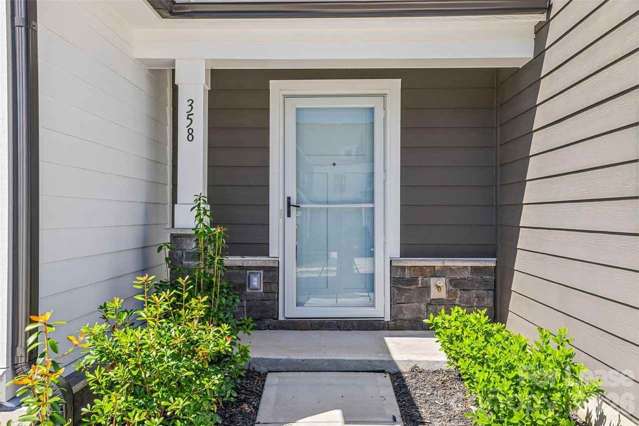 358 Drawbar Dr - Photo 2 of 45