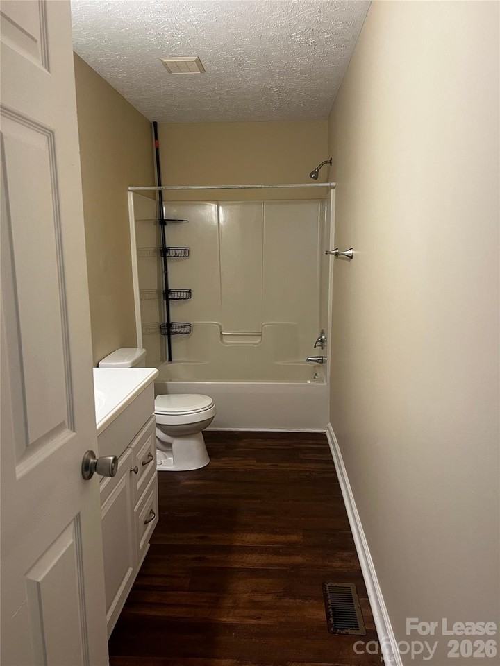 1328 Reid St #A - Photo 5 of 6
