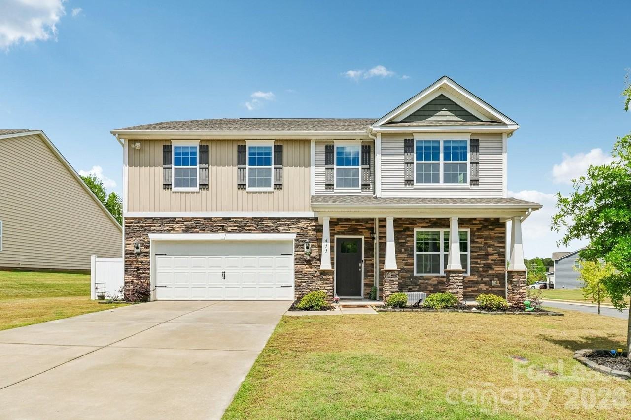 455 Saddlebred Ln - Photo 2 of 45