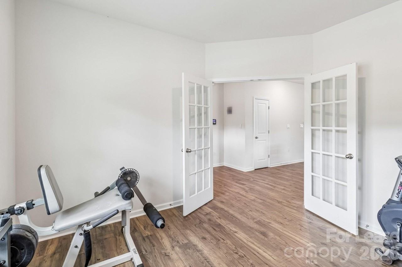 455 Saddlebred Ln - Photo 6 of 45