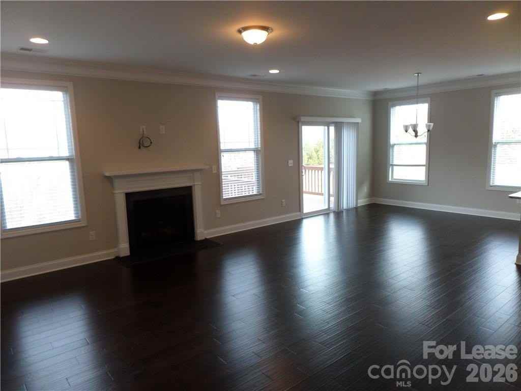 9515 Inverness Bay Rd - Photo 5 of 17