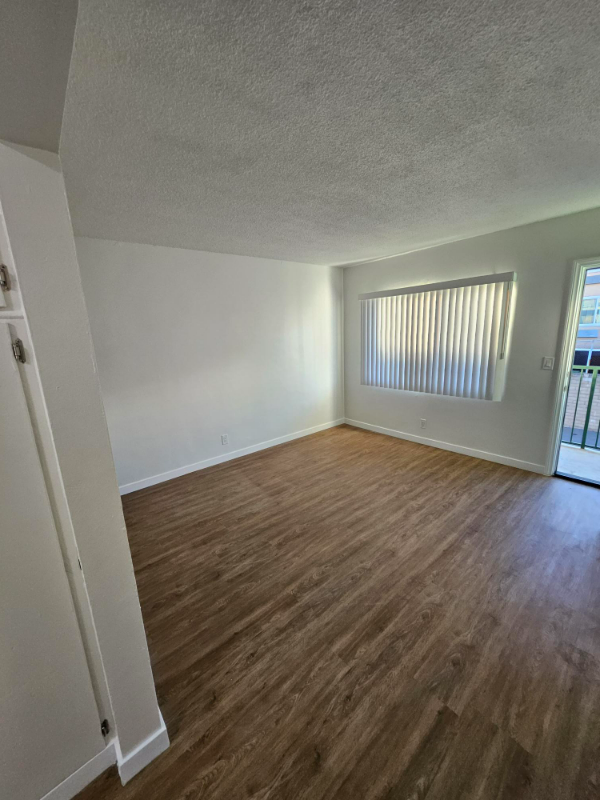 14926 Hawthorne Blvd #123 - Photo 2 of 13