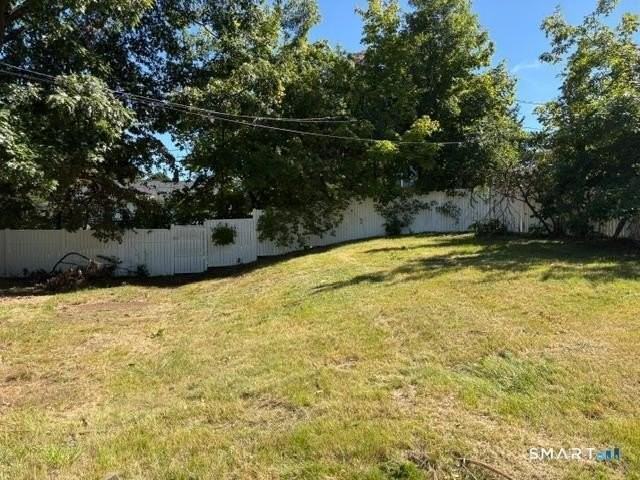 114 White Oak Ave - Photo 2 of 10