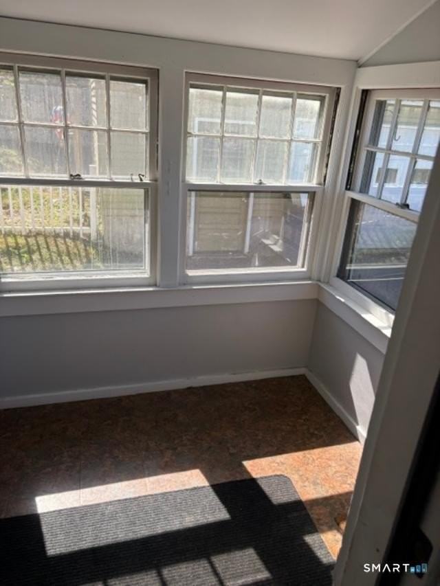 114 White Oak Ave - Photo 6 of 10