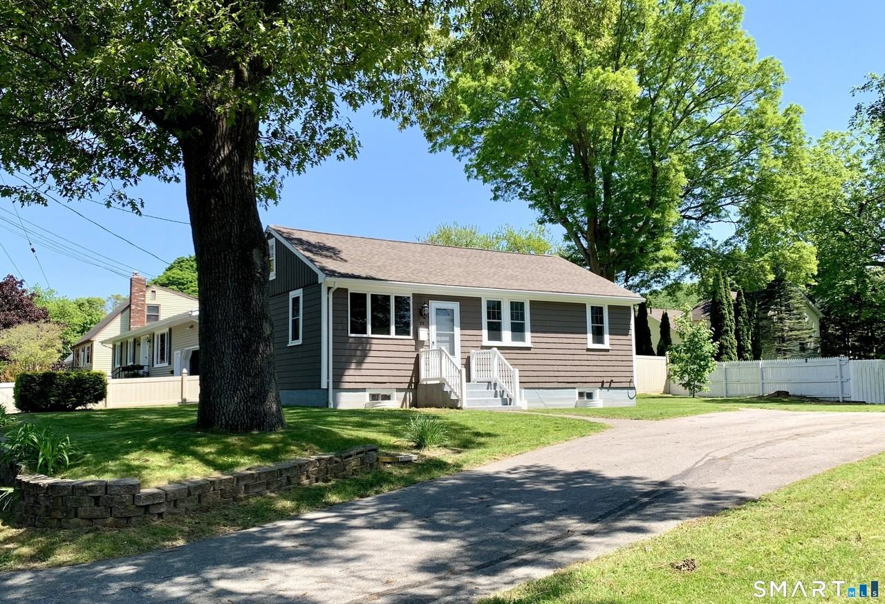 73 Joe Ave - Photo 2 of 11