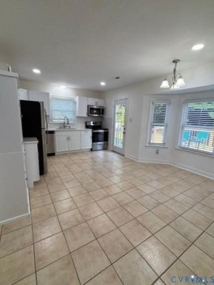10213 Carol Anne Rd - Photo 5 of 19