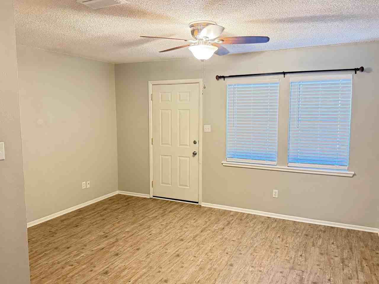 116A Montrose Dr - Photo 6 of 19