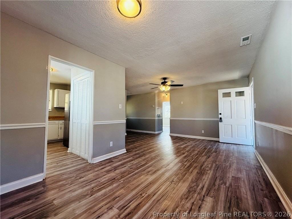 463 Mcrae Dr - Photo 4 of 12