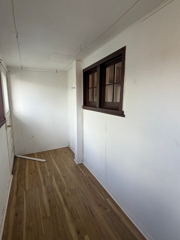 411 Argyle St #413 - Photo 3 of 8