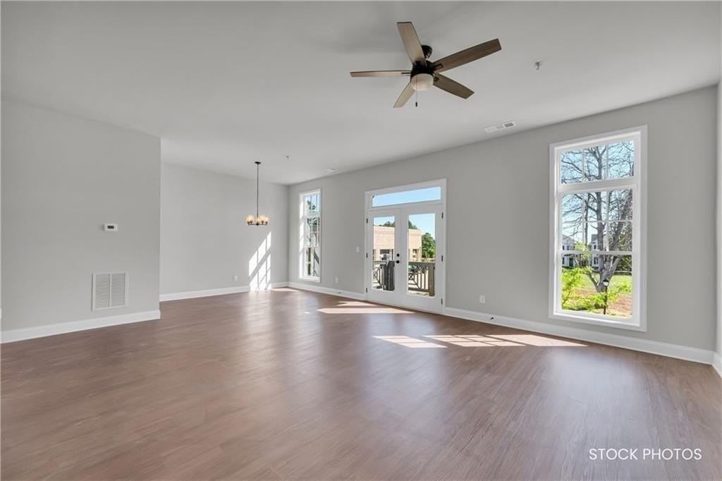 1058 Homestead Way Street - Photo 4 of 35