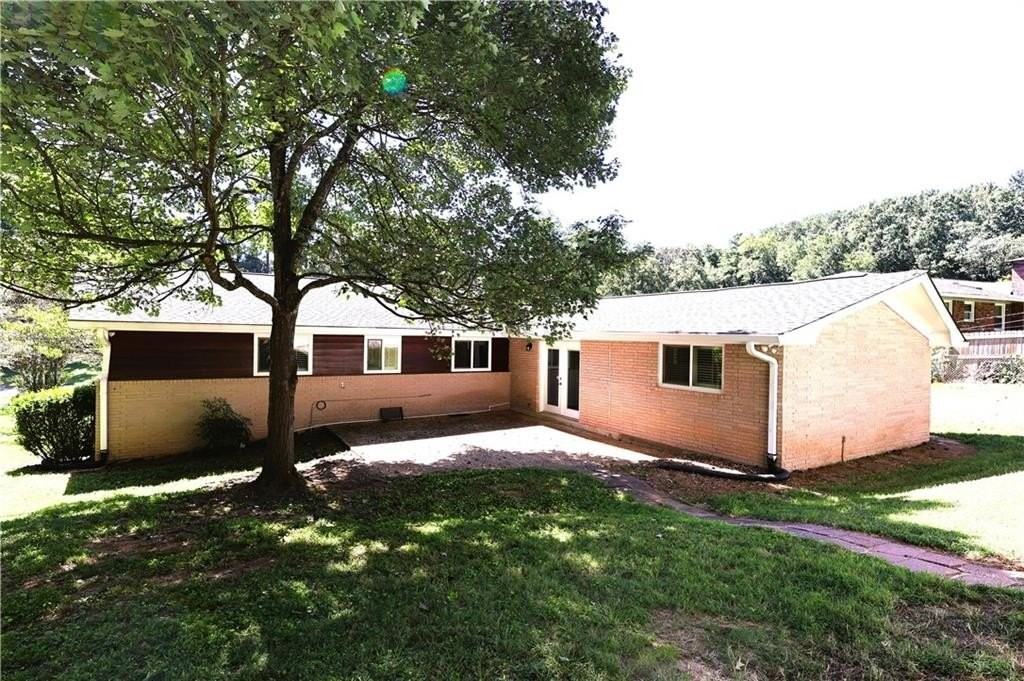 3810 Beya Way - Photo 4 of 29