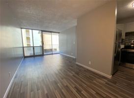 featured image of 1600 Wilikina Dr #1