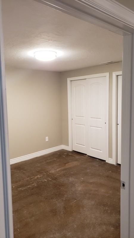 1691 N Main St - Photo 3 of 17