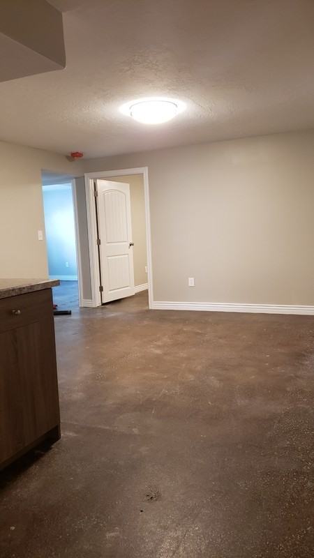 1691 N Main St - Photo 7 of 17