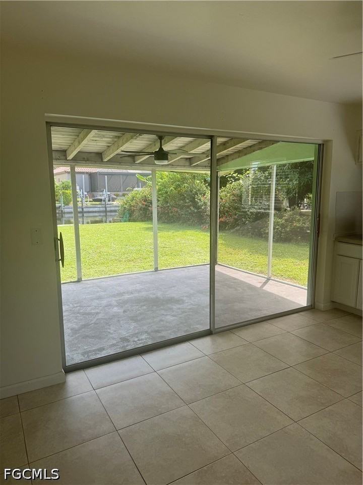 5365 Delano Ct - Photo 3 of 16