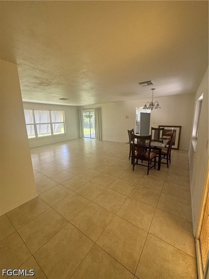 5365 Delano Ct - Photo 7 of 16