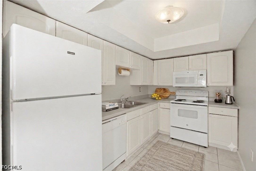 2135 Virginia Ave #11 - Photo 6 of 9