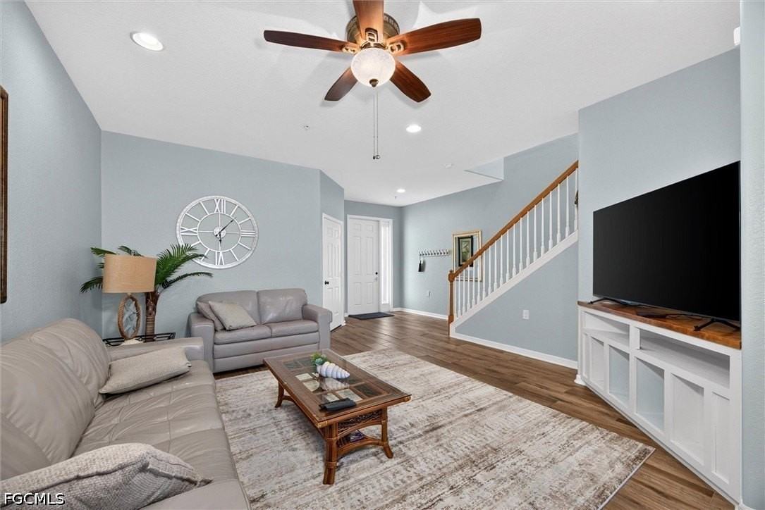 3231 Cottonwood Bnd #303 - Photo 7 of 28