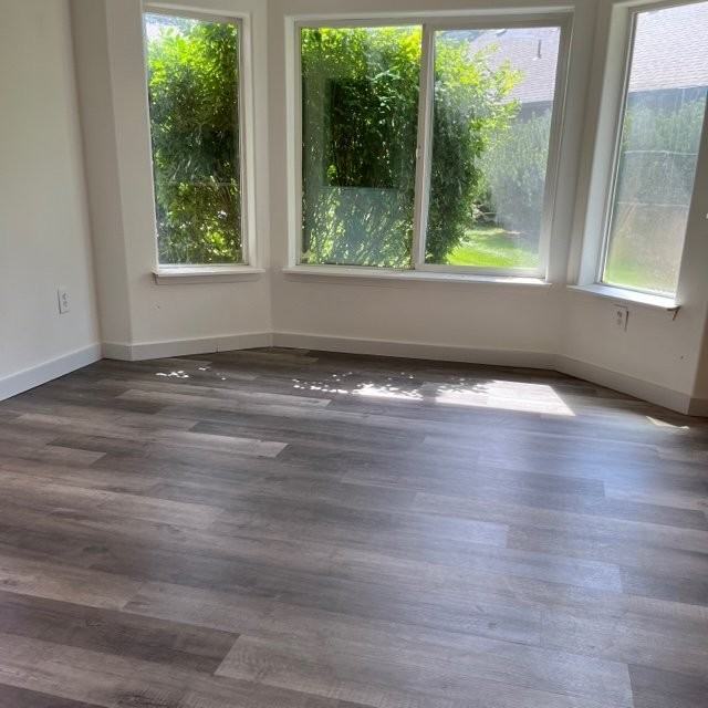 155 Ne Craven Rd - Photo 4 of 9
