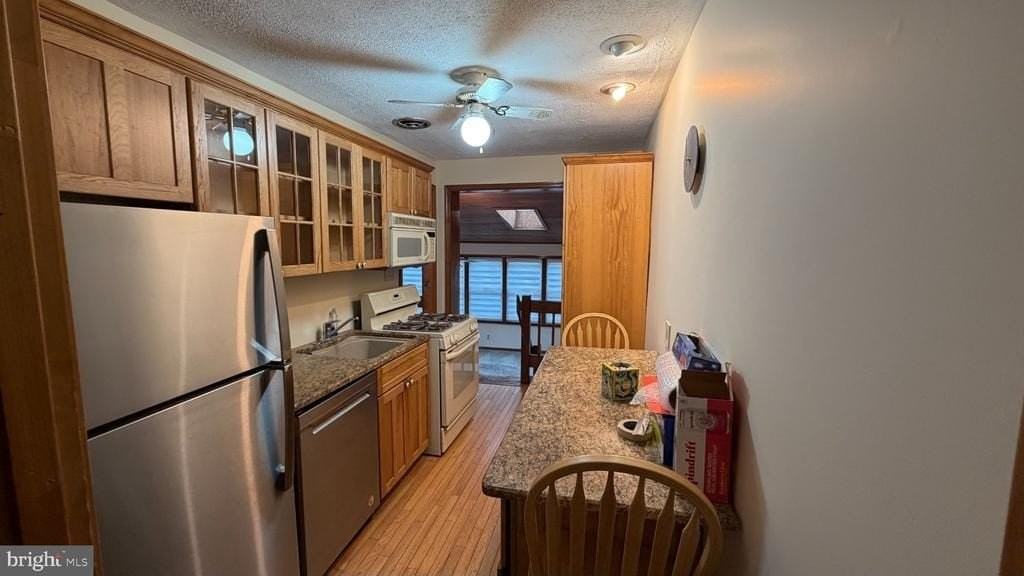 1420 Greenway Rd - Photo 7 of 20