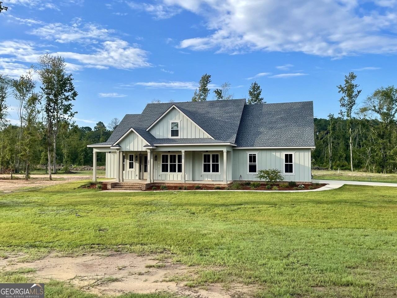 301 Jericho Ln - Photo 3 of 50