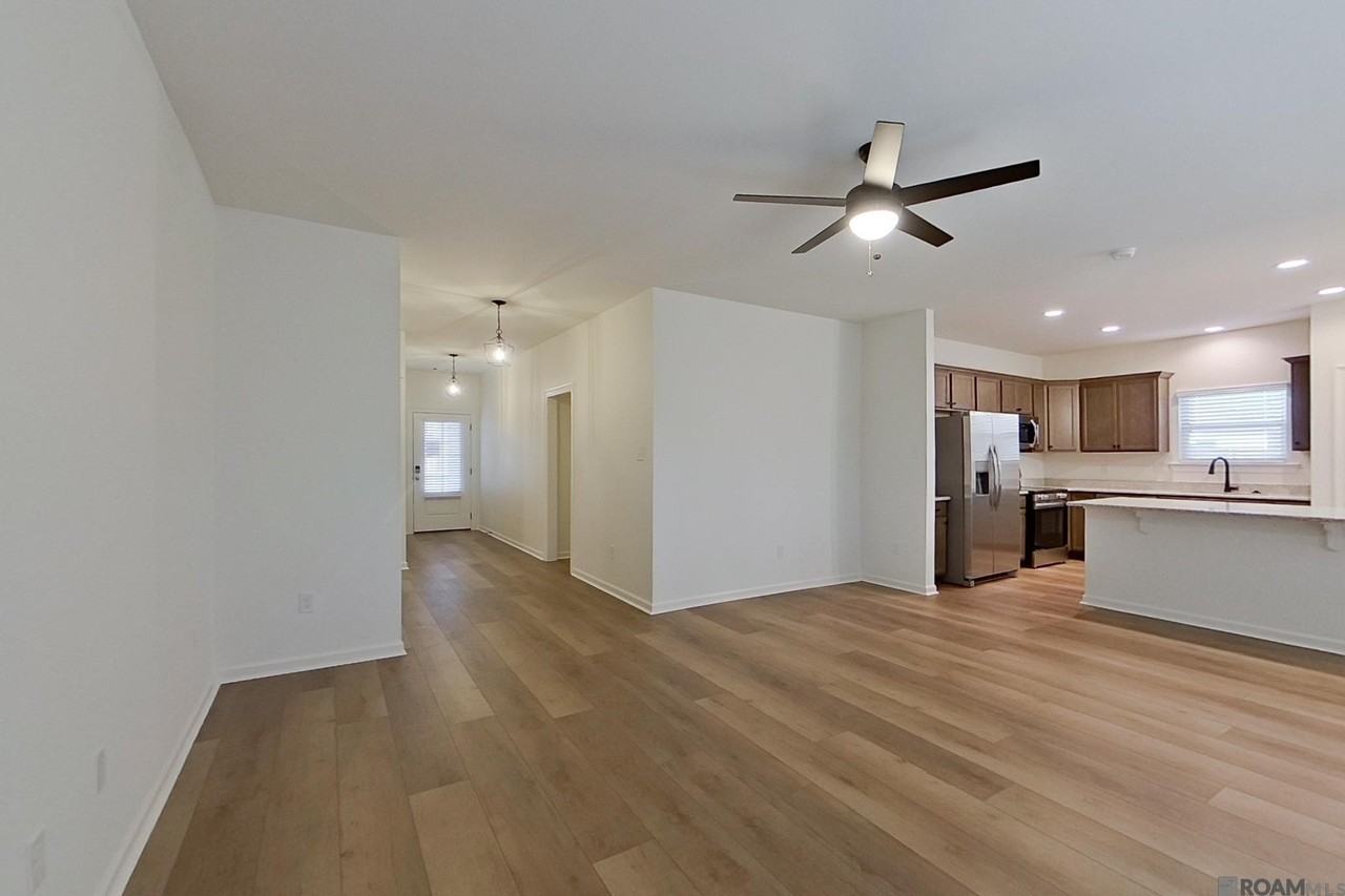 110 Hendrix Rd - Photo 2 of 19