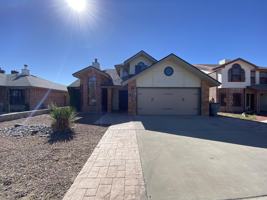 featured image of 12076 Meadow Gate Dr