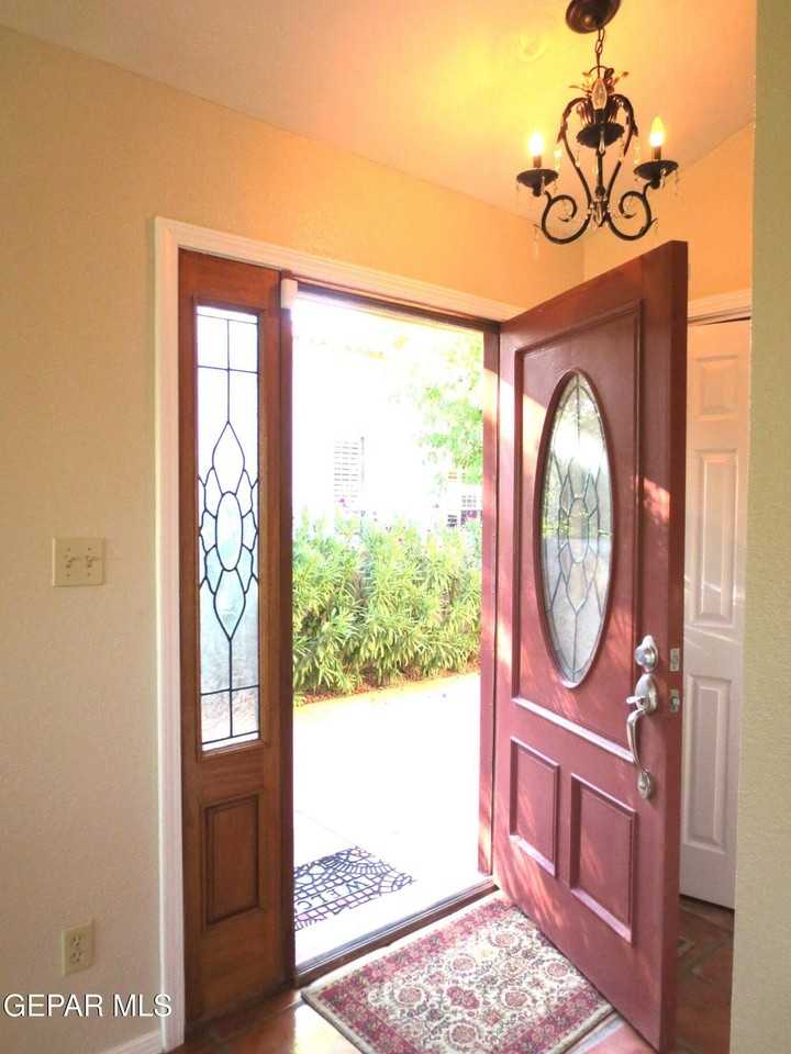 4574 Weeping Willow Dr - Photo 2 of 27