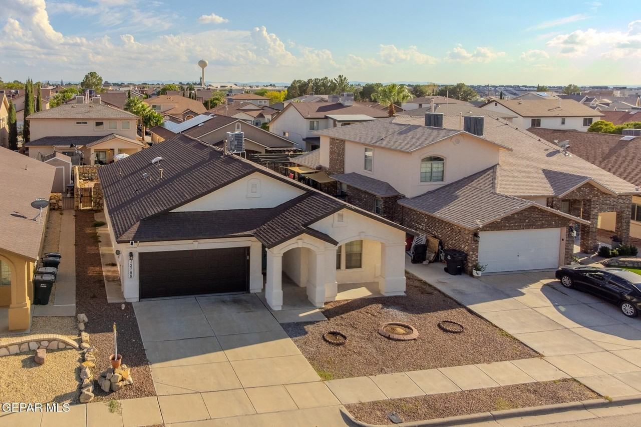 13758 Paseo Las Nubes Dr - Photo 2 of 50