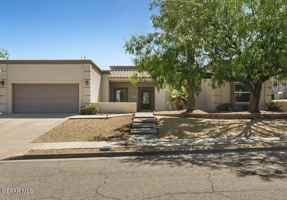 featured image of 912 Los Pinos Way