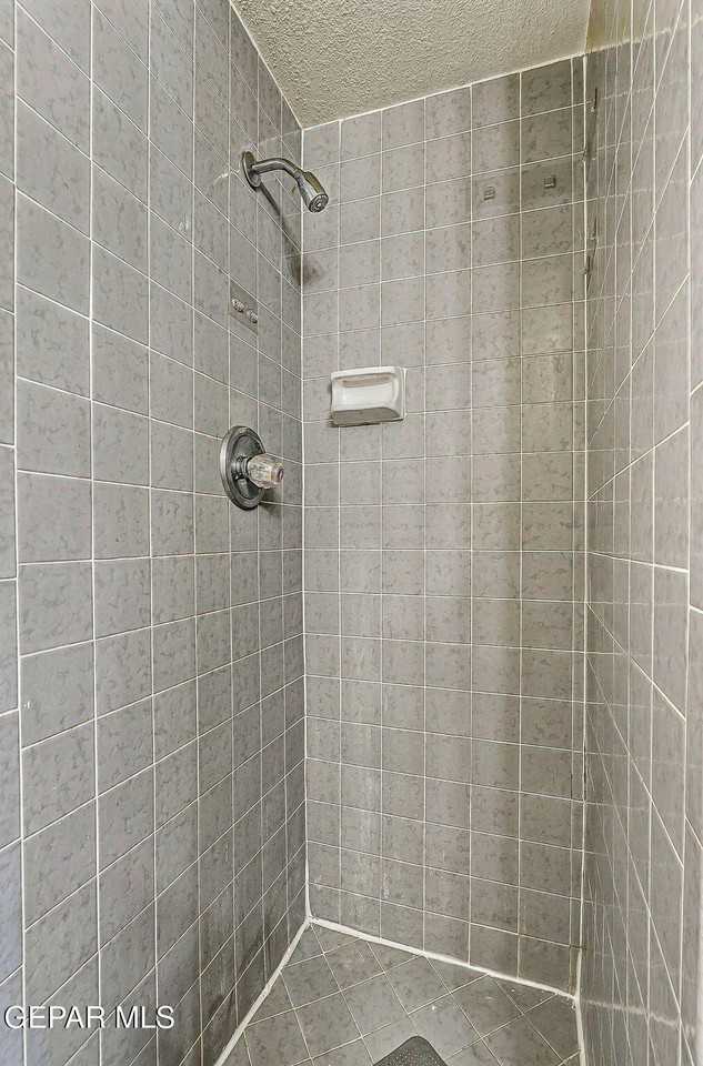 1377 Vista Granada Dr - Photo 7 of 30