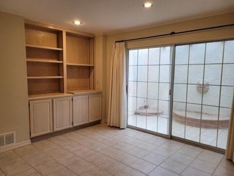 1027 Los Jardines Cir - Photo 7 of 39