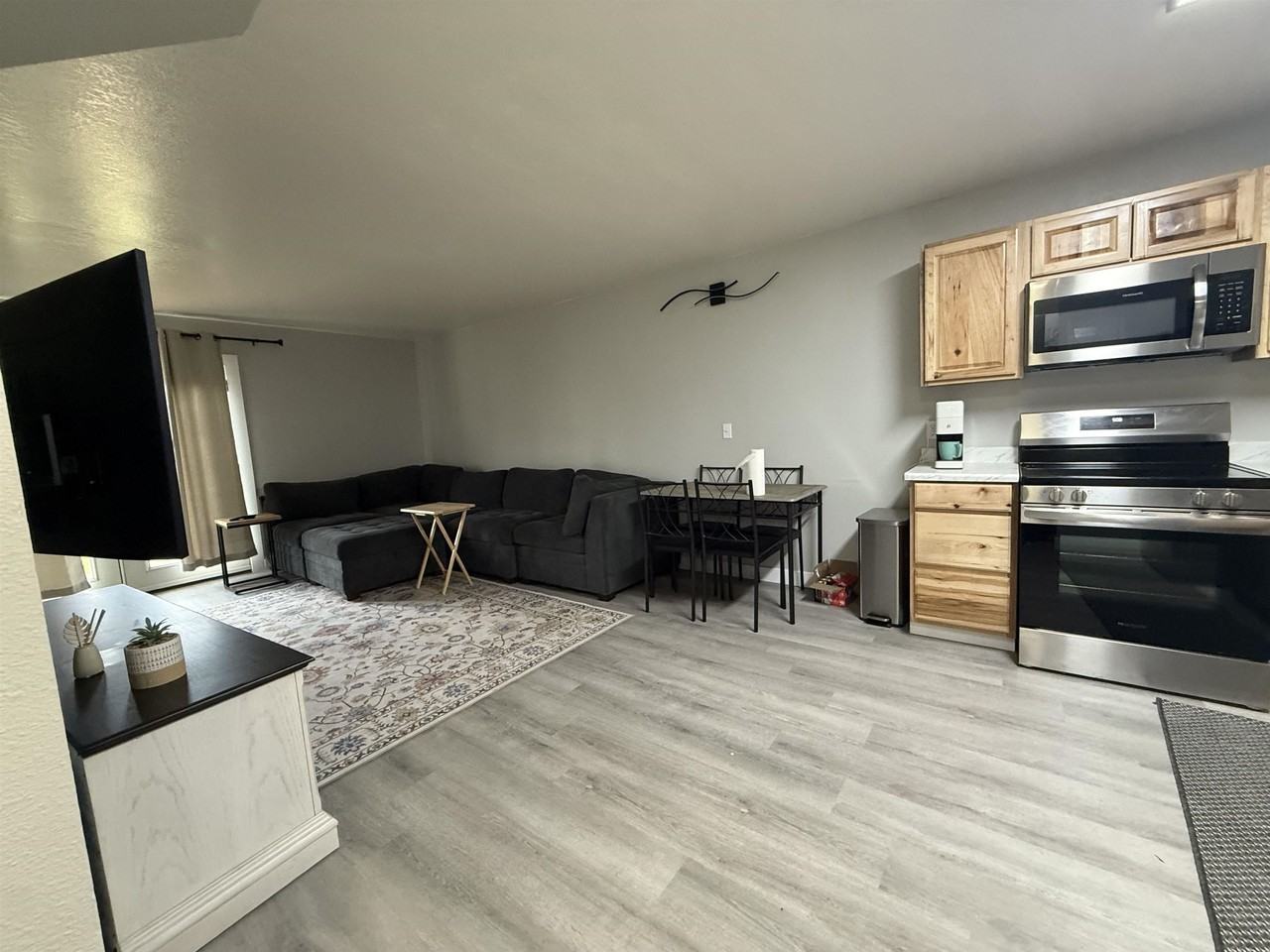 2803 Wilson St #2 - Photo 5 of 14