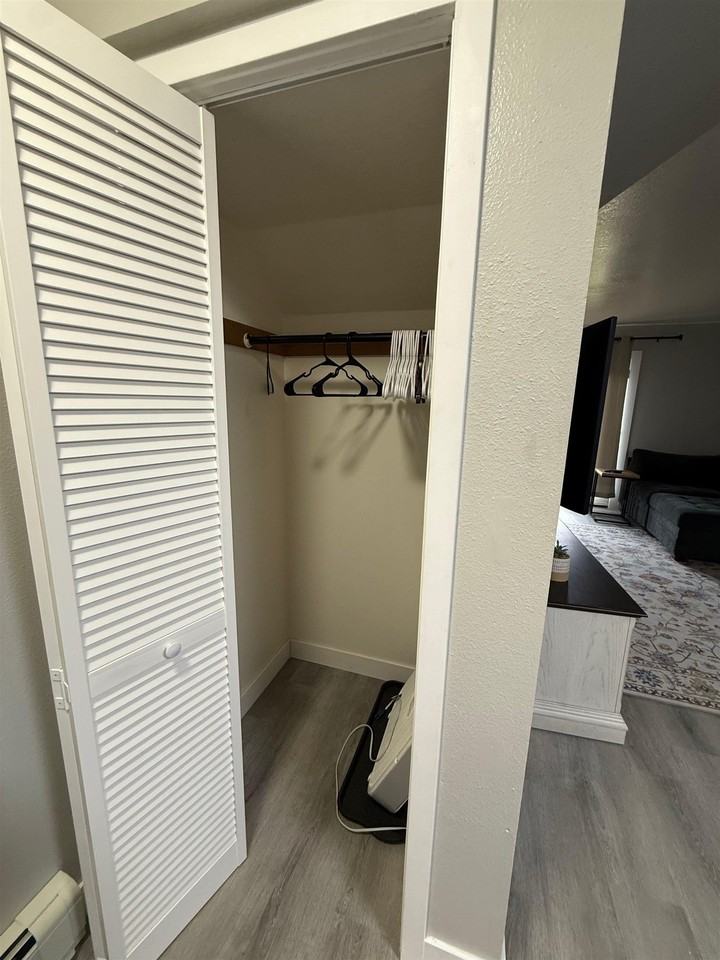 2803 Wilson St #2 - Photo 7 of 14