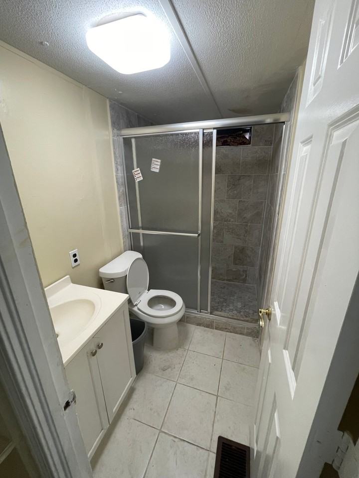 6121 Collins Rd #244 - Photo 7 of 9