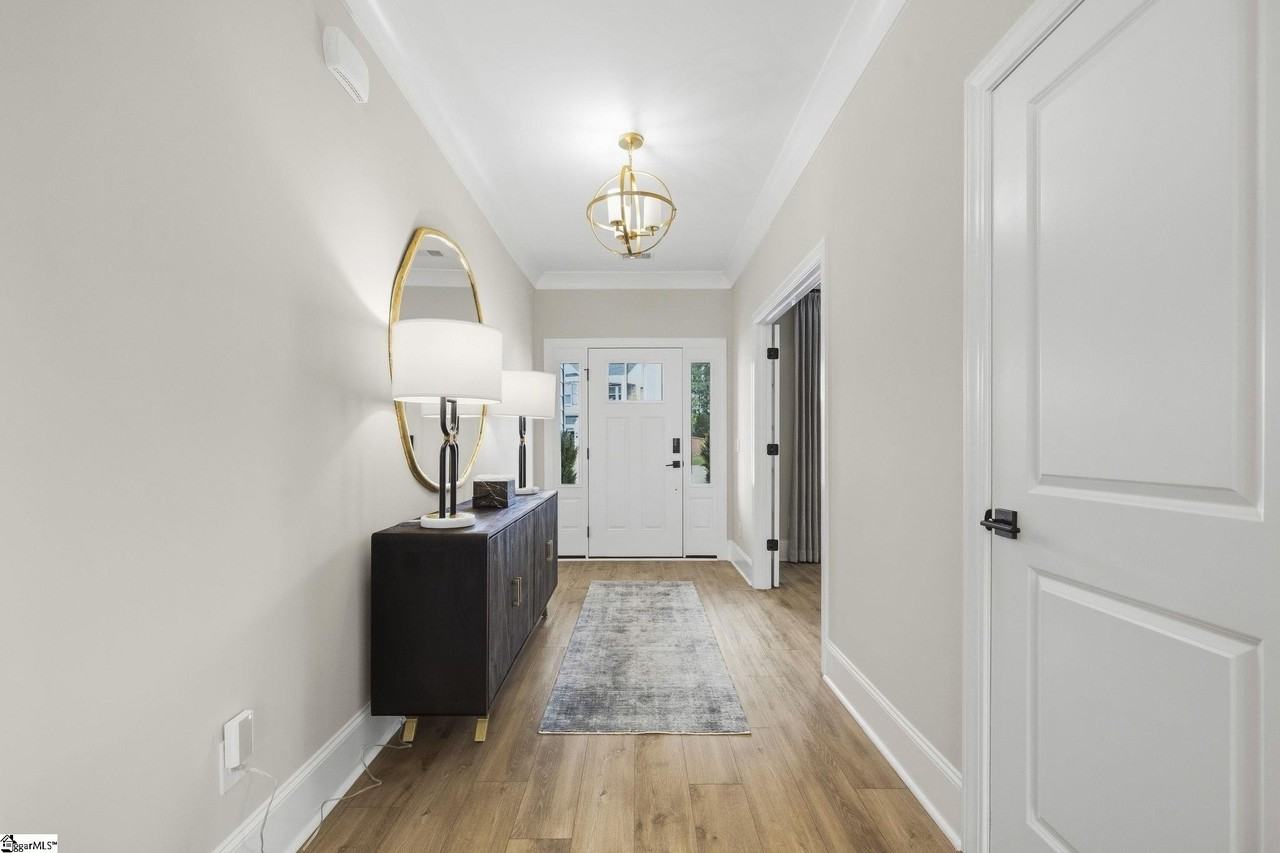 103 Giannelli Way - Photo 3 of 48