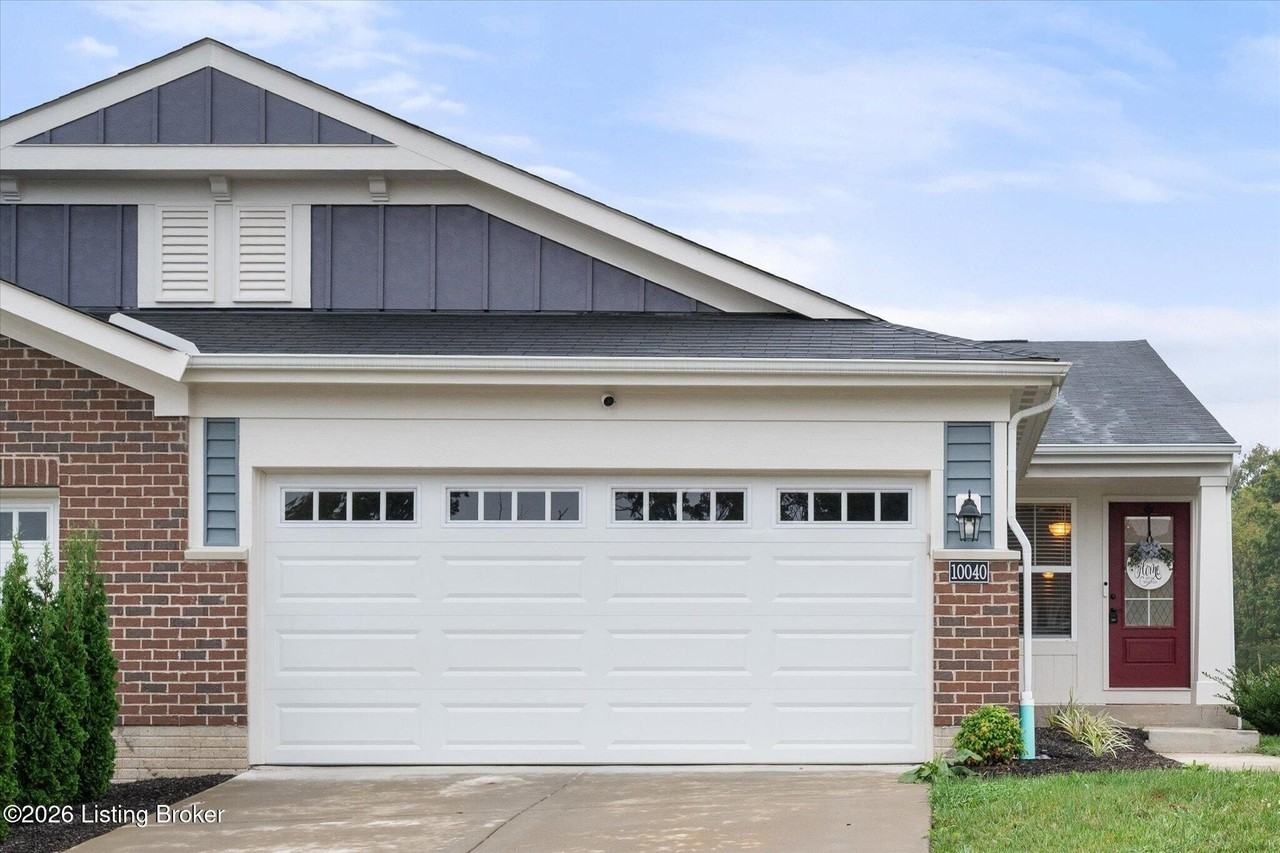 10040 Windcrest Farms Ln - Photo 2 of 38