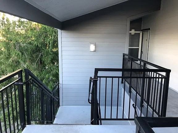 2619 Ne 4th St #131 - Photo 2 of 15