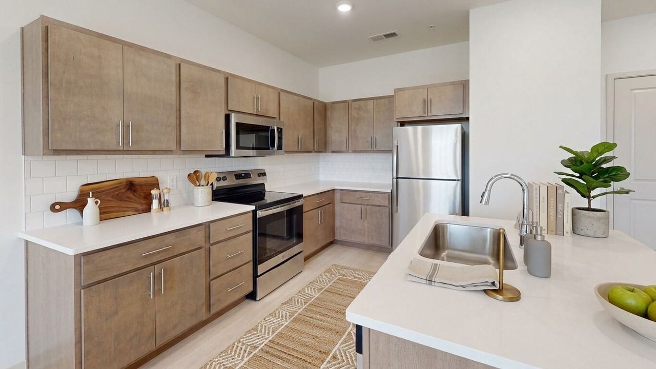 Winsor Place - Photo 2 of 37
