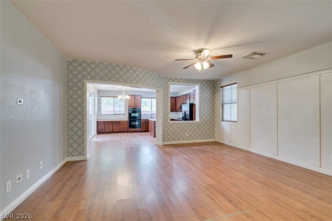 7162 Indian Head Ave - Photo 3 of 33