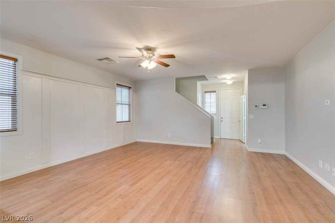 7162 Indian Head Ave - Photo 6 of 33