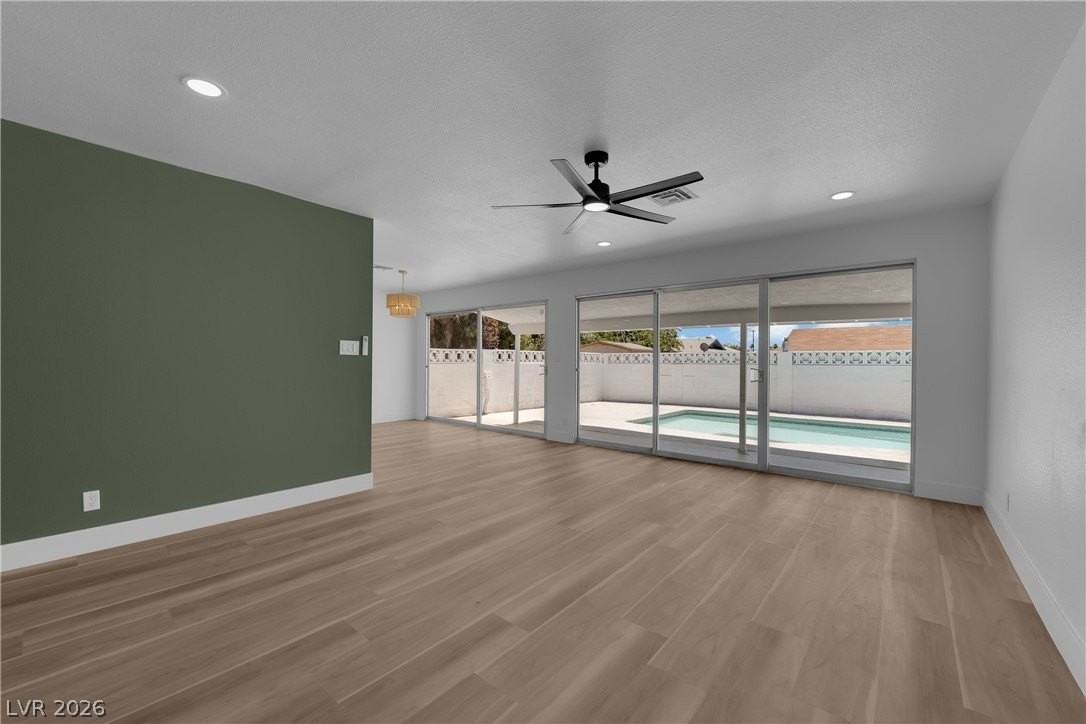 1524 Bonita Ave - Photo 6 of 38