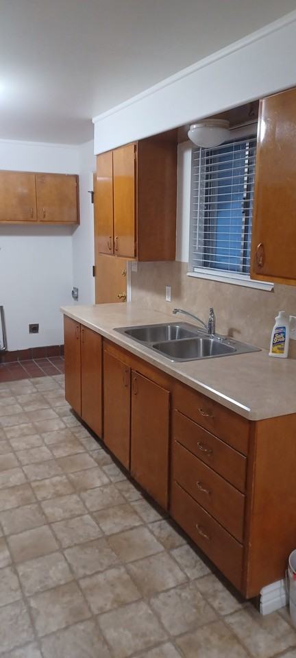 638 Ne #2 - Photo 5 of 15