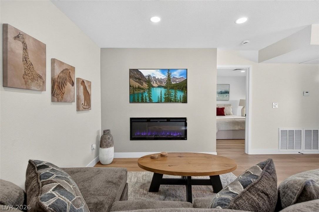 4854 Nara Vista Way #201 - Photo 6 of 35
