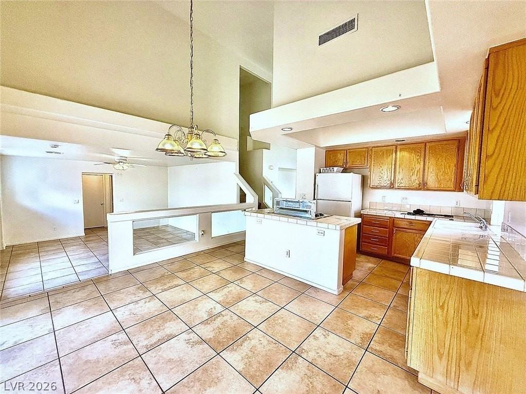 8700 Raindrop Canyon Ave - Photo 5 of 16